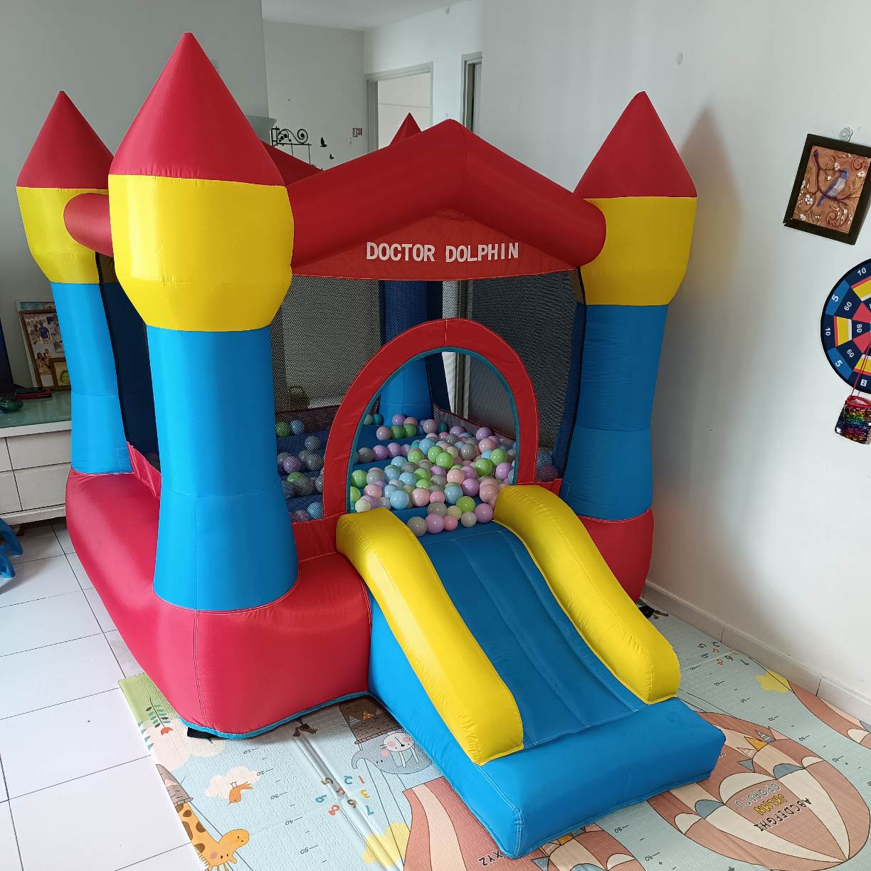 Red Castle — photo 1